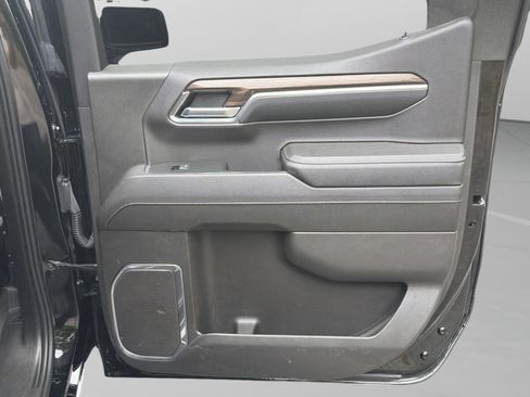 Used 2023 Chevrolet Silverado 1500 LT AWD/4WD image 22