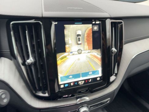 Certified 2025 Volvo XC60 T8 Ultra w/ Climate Package image 24