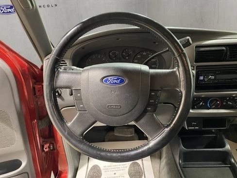 Used 2004 Ford Ranger XLT AWD/4WD image 14