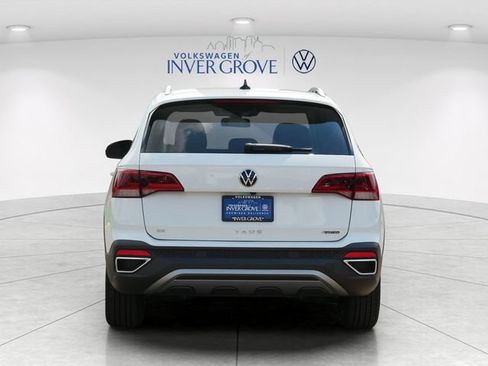 Certified 2022 Volkswagen Taos SE w/ IQ.Drive SE Package AWD/4WD image 6