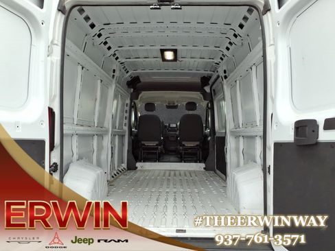 Used 2024 RAM ProMaster 2500 w/ Convenience Group FWD image 24