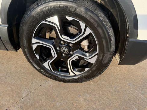 Used 2019 Honda CR-V Touring image 10