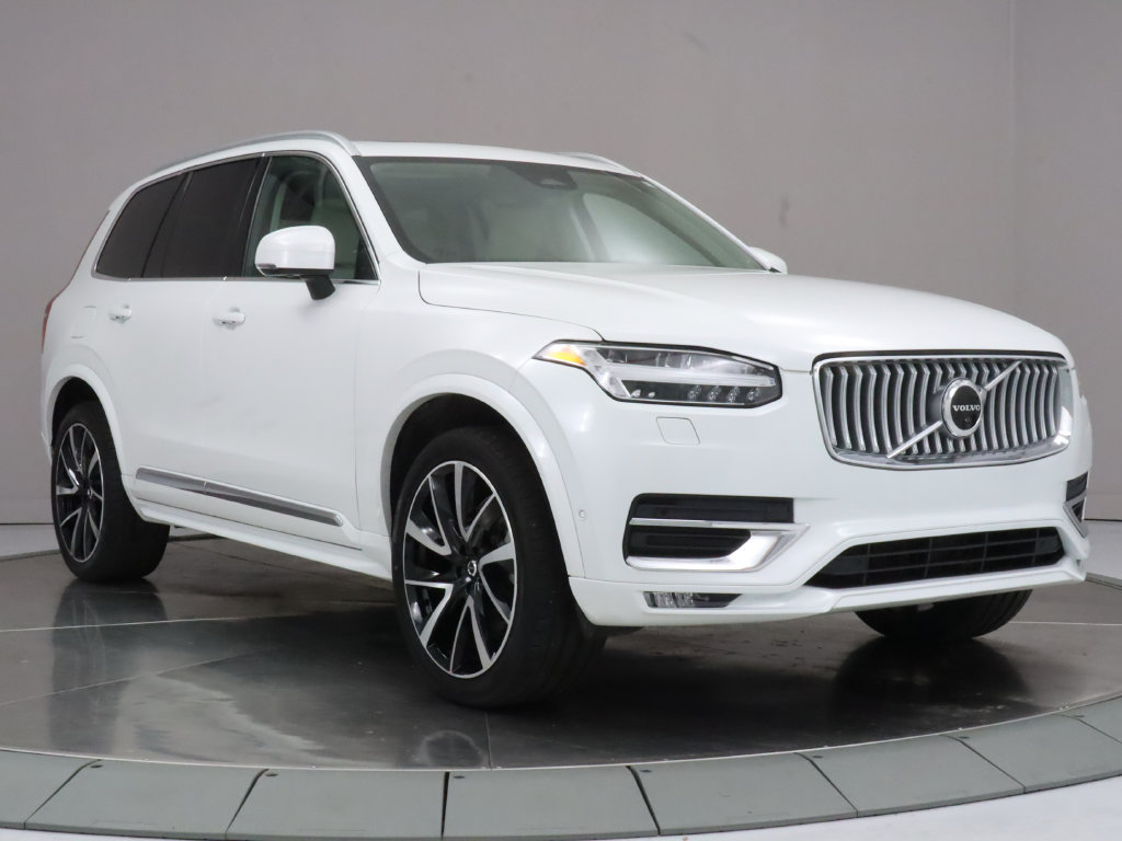 Used 2023 Volvo XC90 B6 Plus AWD/4WD image 7