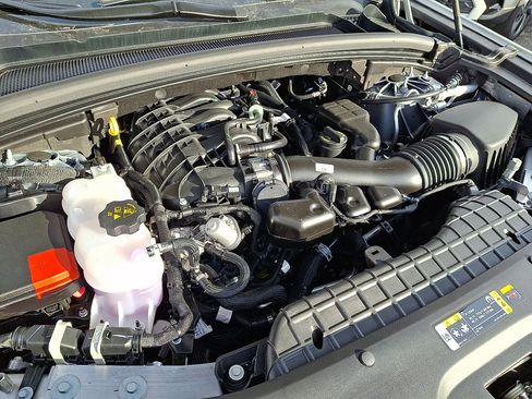 New 2025 Jeep Grand Cherokee L Altitude AWD/4WD image 10
