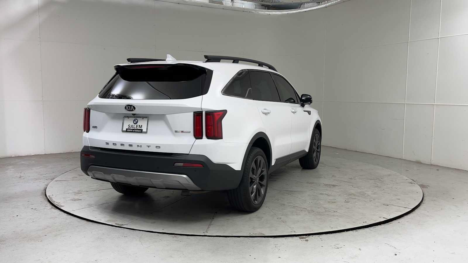 Used 2021 Kia Sorento SX Prestige AWD/4WD image 2