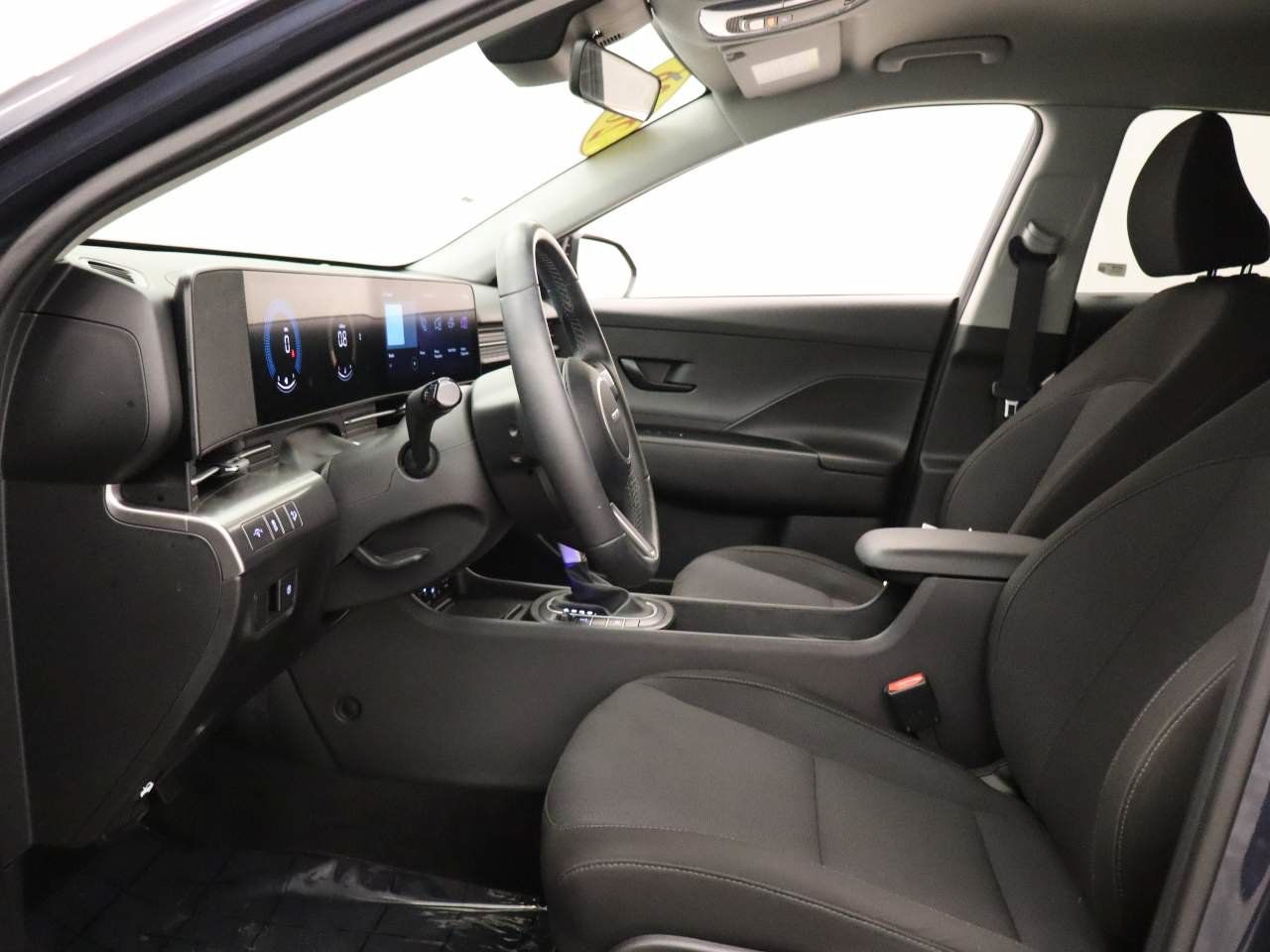 Used 2026 Hyundai Kona SEL Sport AWD/4WD image 16