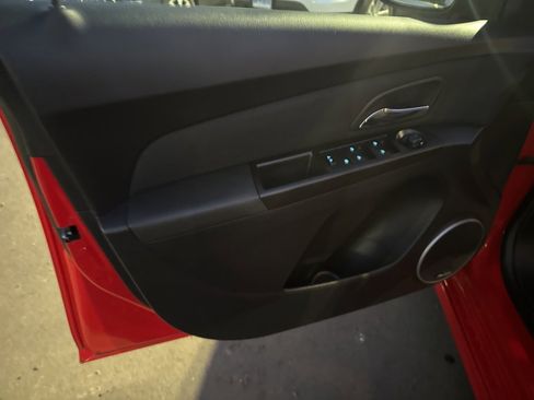 Used 2016 Chevrolet Cruze LT w/ Sun And Sound Package image 35