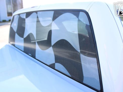 Used 2000 Chevrolet S10 Pickup Xtreme w/ Preferred Equipment Group image 24