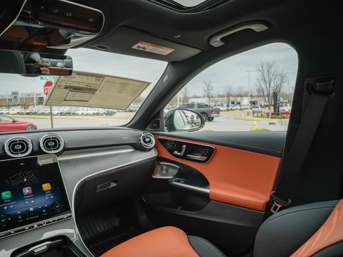 New 2026 Mercedes-Benz C 300 4MATIC Sedan image 18