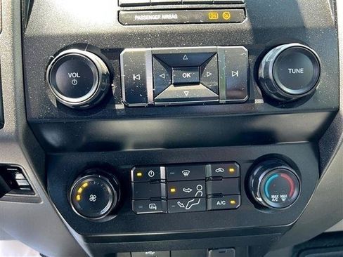 Used 2020 Ford F350 XL w/ Power Equipment Group AWD/4WD image 31