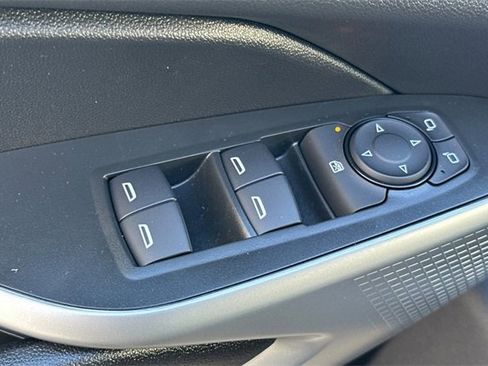 New 2026 Chevrolet Trax RS image 15