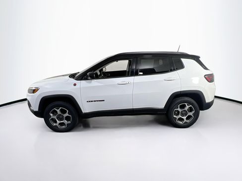Used 2022 Jeep Compass Trailhawk w/ Trailhawk Elite Group AWD/4WD image 8