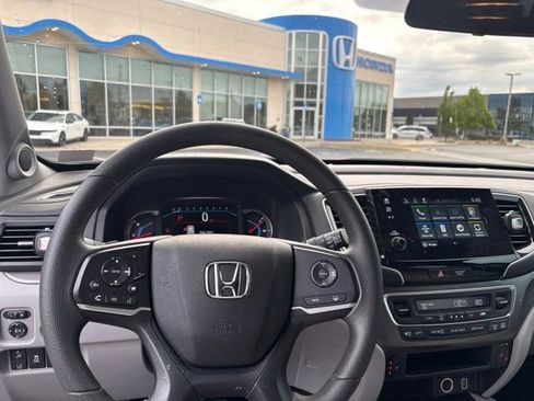 Certified 2021 Honda Pilot EX image 12