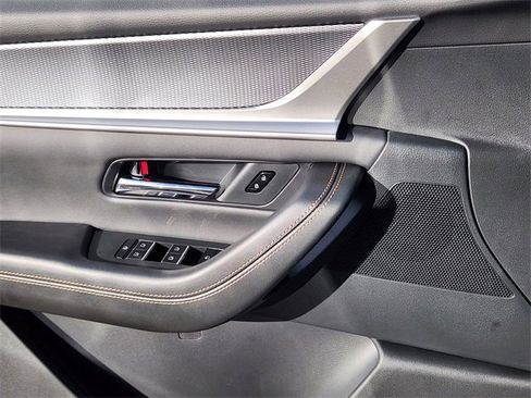 New 2026 MAZDA CX-90 Plug-In Hybrid w/ Premium Plus image 8