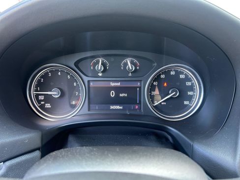 Used 2023 Buick Enclave Essence w/ Experience Buick Package FWD image 19