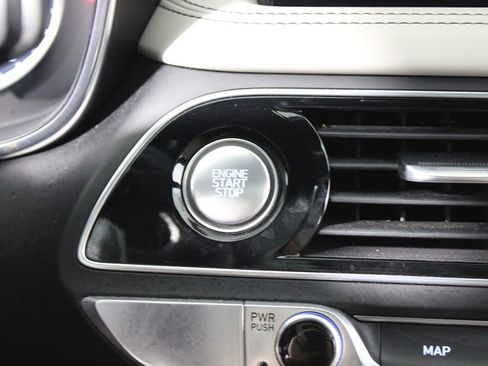 Used 2023 Genesis G70 2.0T w/ Sport Prestige Package image 8