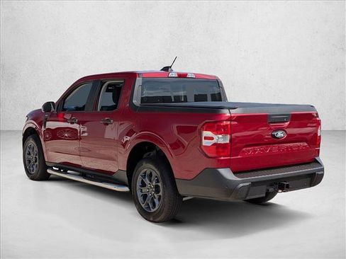 Used 2025 Ford Maverick XLT w/ Equipment Group 302A AWD/4WD image 7