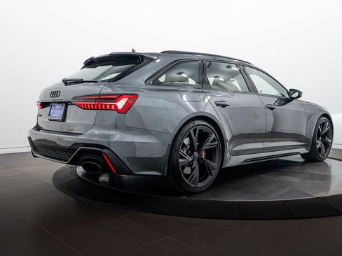 Used 2021 Audi RS 6 AWD/4WD image 5