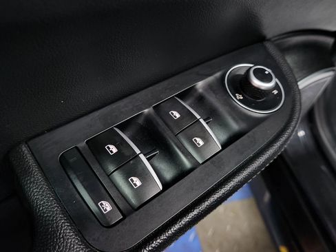 Used 2017 Alfa Romeo Giulia Ti w/ TI Performance Package image 46