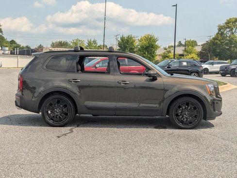 Used 2022 Kia Telluride SX w/ SX Prestige Package AWD/4WD image 4