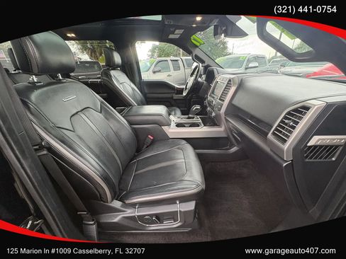 Used 2017 Ford F150 Platinum w/ Equipment Group 701A Luxury RWD image 36