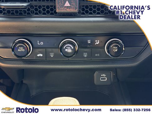 Used 2023 Honda HR-V LX image 19