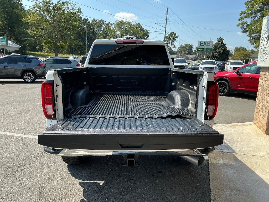 Used 2025 GMC Sierra 2500 Pro w/ Convenience Package AWD/4WD image 4