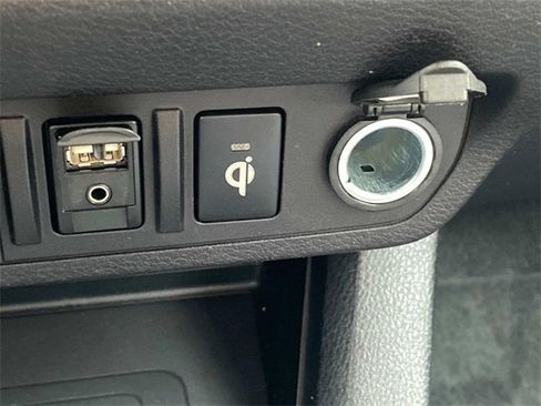 Used 2018 Toyota Tacoma TRD Sport image 30