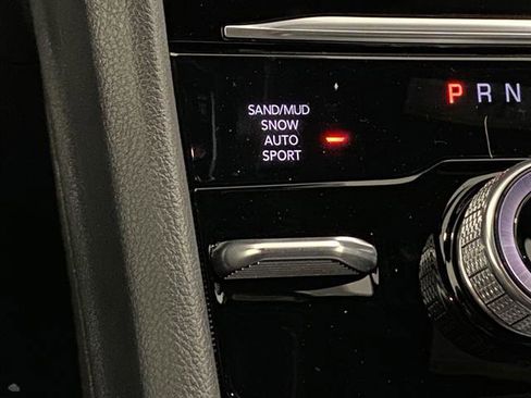 New 2025 Jeep Grand Cherokee L Limited w/ Trailer Tow Package image 23