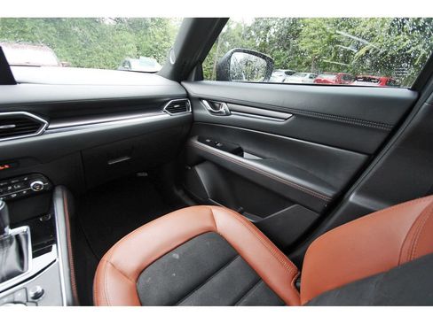 Used 2024 MAZDA CX-5 Carbon Edition AWD/4WD image 9
