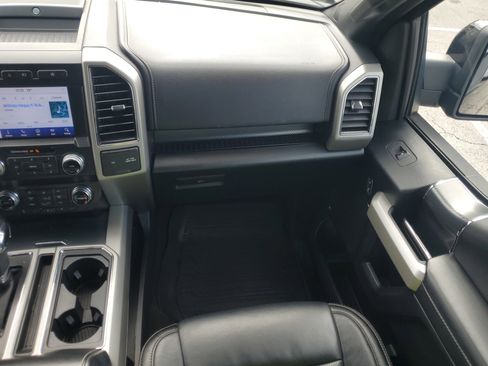 Used 2020 Ford F150 Lariat w/ Equipment Group 502A Luxury image 15