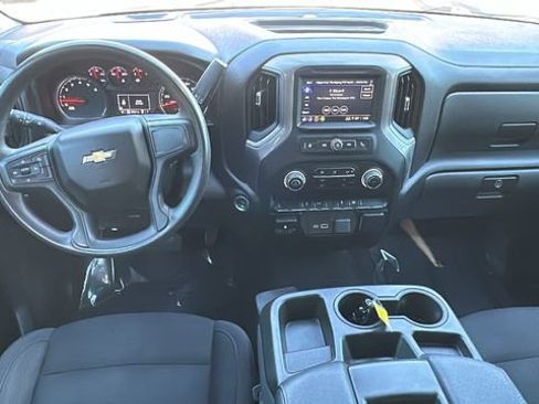 Used 2024 Chevrolet Silverado 2500 Custom w/ Custom Convenience Package image 22