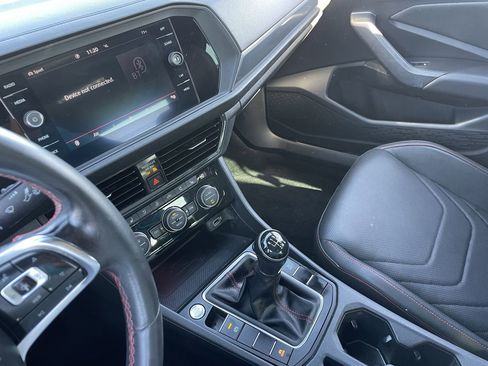 Used 2020 Volkswagen Jetta GLI Autobahn FWD image 26