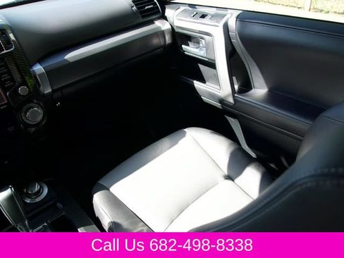 Used 2022 Toyota 4Runner SR5 Premium w/ Moonroof Package AWD/4WD image 16