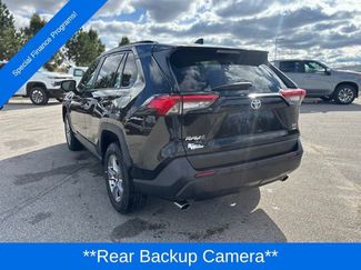 Used 2022 Toyota RAV4 XLE AWD/4WD video 3