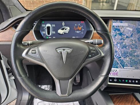 Used 2020 Tesla Model X Long Range AWD/4WD image 38