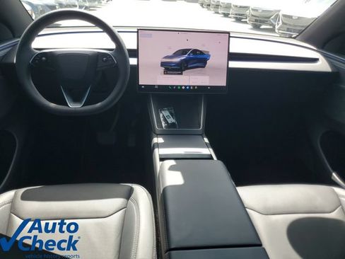 Used 2026 Tesla Model Y 2WD image 15