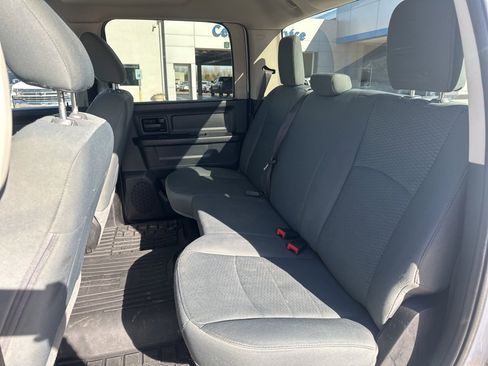 Used 2018 RAM 2500 Tradesman w/ Chrome Appearance Group image 15