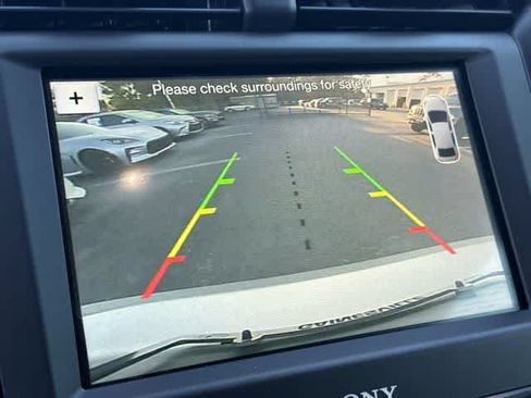 Used 2018 Ford Fusion Titanium FWD image 26