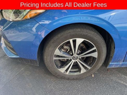 Used 2021 Nissan Sentra SV FWD image 2