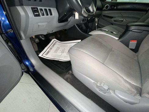 Used 2013 Toyota Tacoma 2WD Access Cab w/ SR5 Pkg image 12