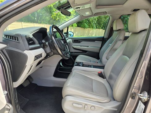 Used 2019 Honda Odyssey EX-L image 6
