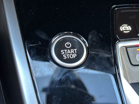 Used 2023 Audi Q4 e-tron Premium Plus w/ Premium Plus image 23