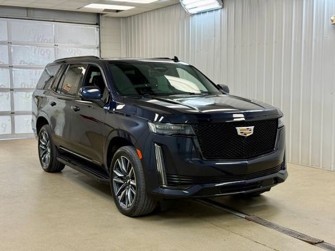 Used 2023 Cadillac Escalade Sport AWD/4WD image 1