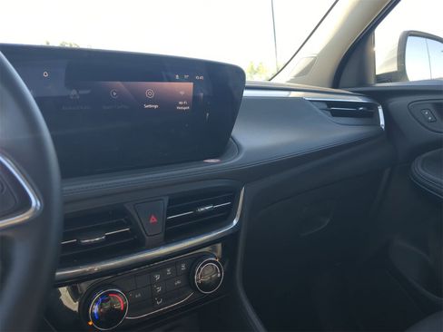 Certified 2024 Buick Encore GX Sport Touring image 13