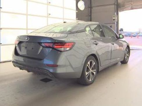 Used 2023 Nissan Sentra SV image 4