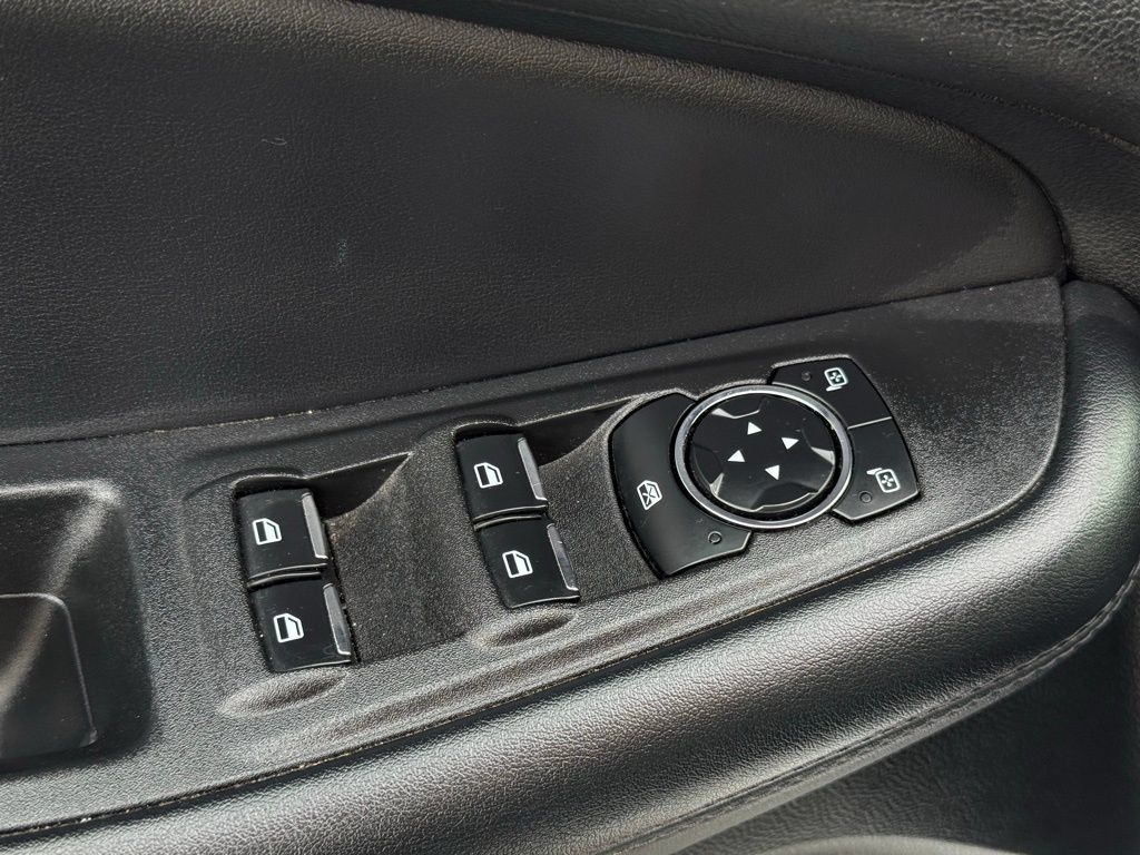 Used 2024 Ford Edge SEL AWD/4WD image 21