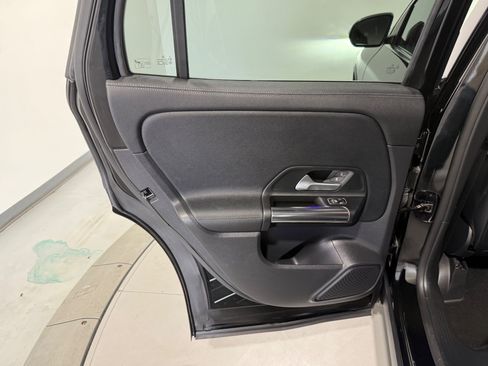 Used 2022 Mercedes-Benz GLA 250 4MATIC image 48
