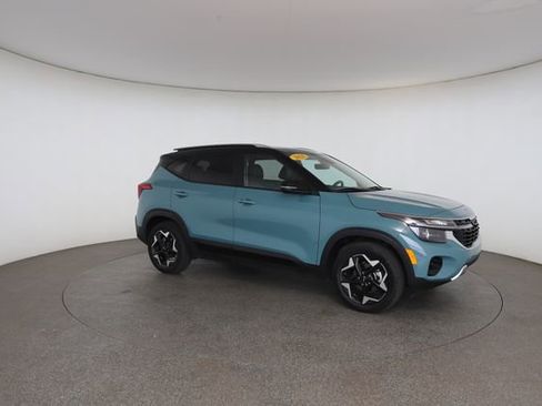 Used 2023 Honda HR-V LX image 25