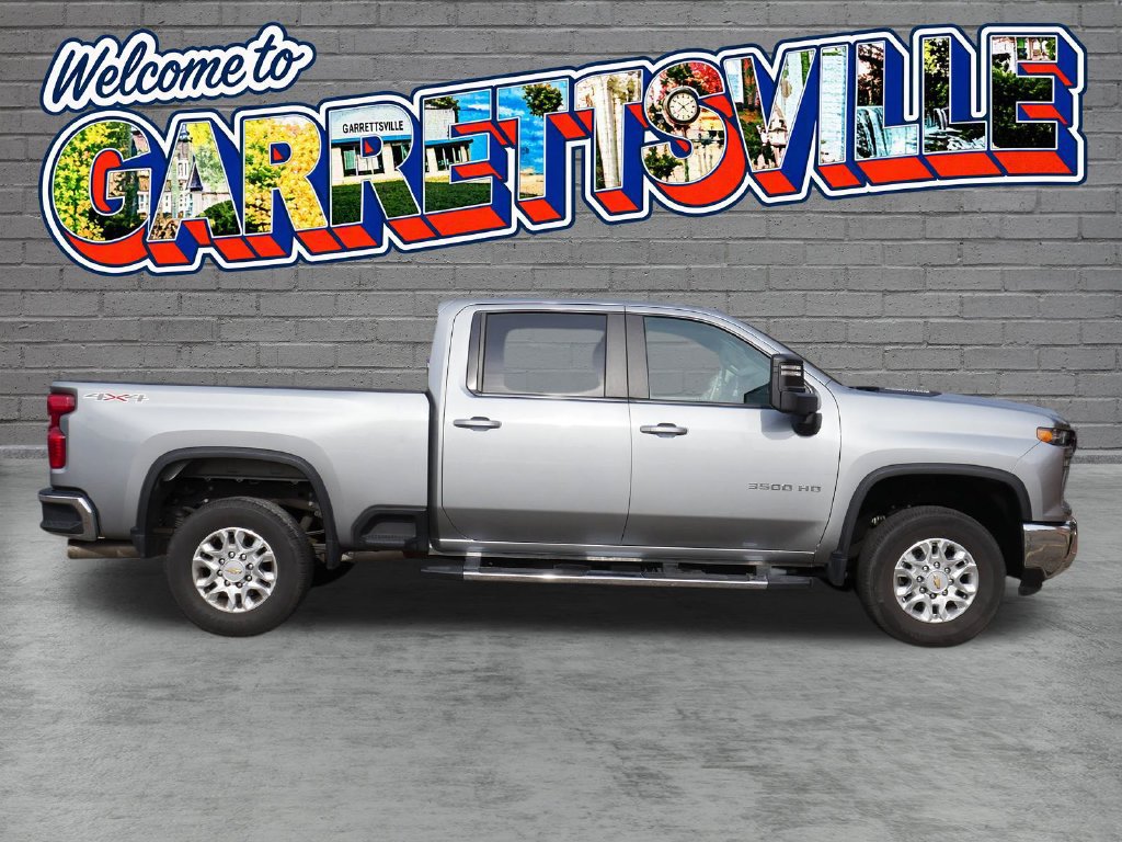 Used 2025 Chevrolet Silverado 3500 LT w/ Safety Package AWD/4WD image 6